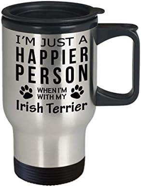 Куче Љубовник Патување Кафе Кригла-Посреќна Личност Со Ирски Териер-Миленичиња Сопственик Спасување Подароци