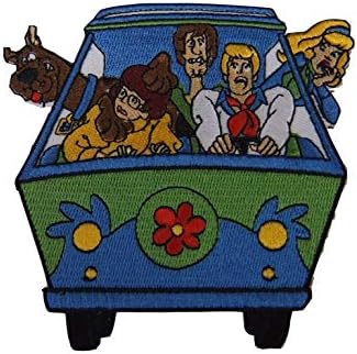Scooby doo на бандата во мистериската машина извезена лепенка
